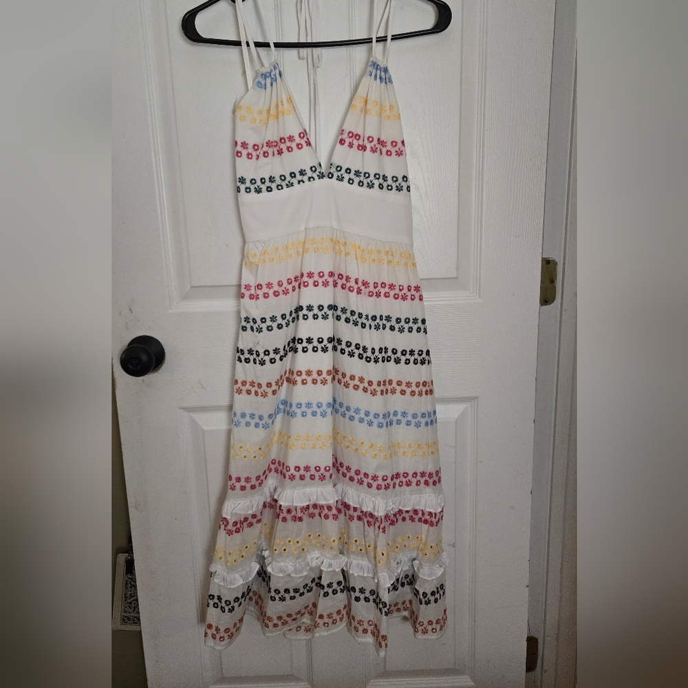 Beautiful BCBGeneration midi dress, size 2.